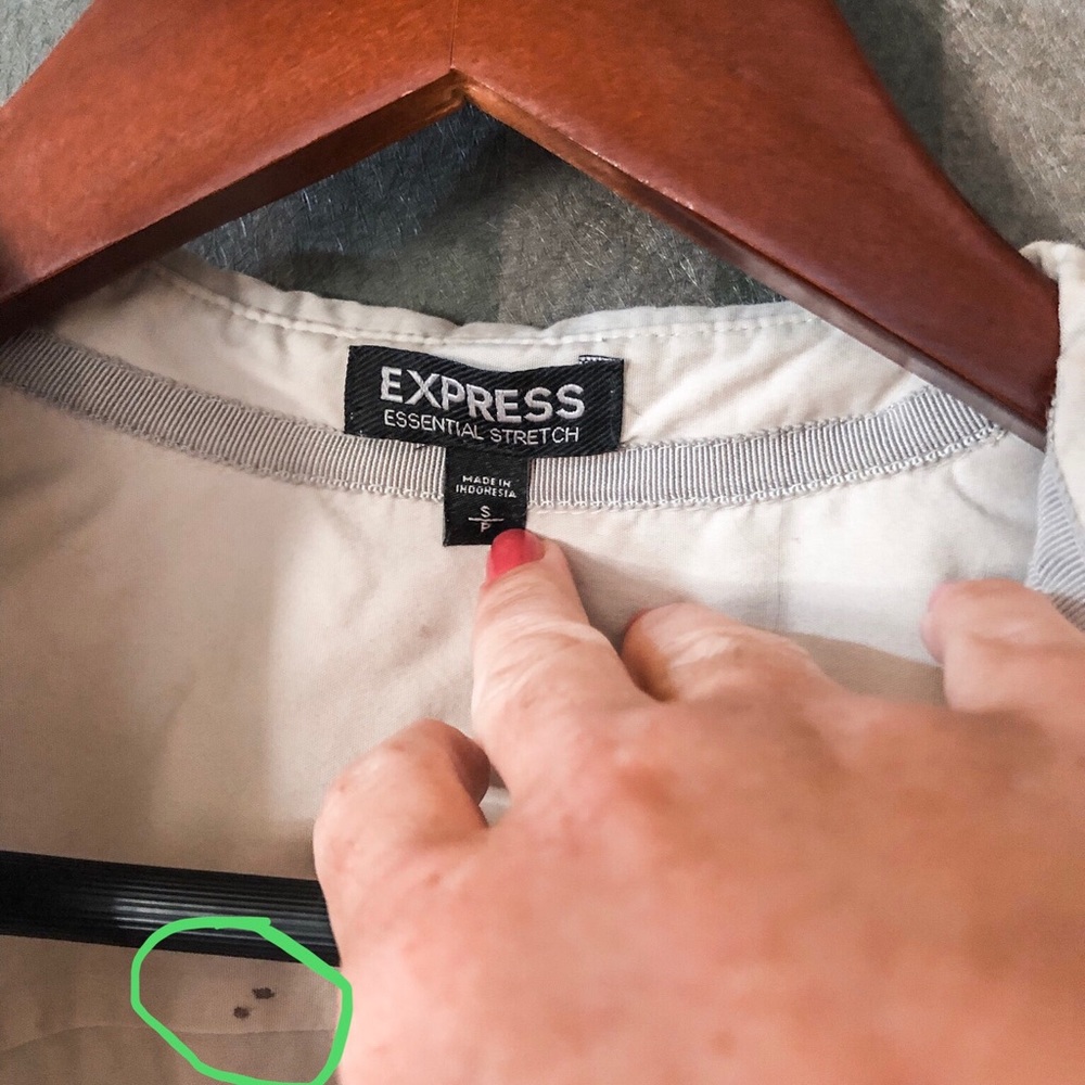 Express Essential Stretch button down - Picture 3 of 4